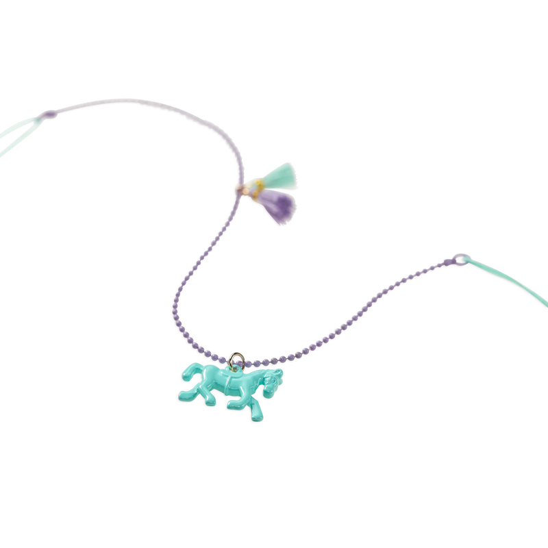 201-001-Zoey-Necklace-Horse-VA1_800x800-2.png
